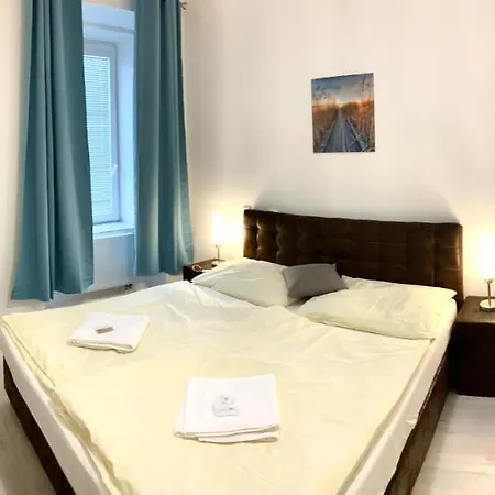 Stara Posta Hotell 3*