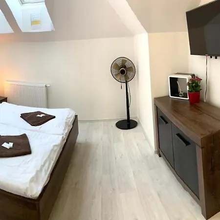 Stara Posta 3* Zdiby