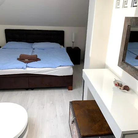 Stará Pošta Szálloda 3*