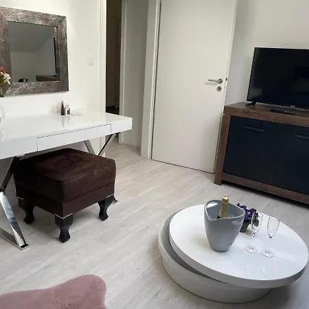 Stará Pošta 3*