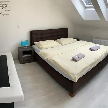 Stara Posta Hotell Zdiby