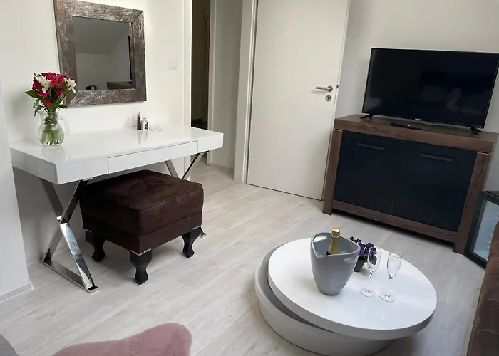 Stará Pošta 3*