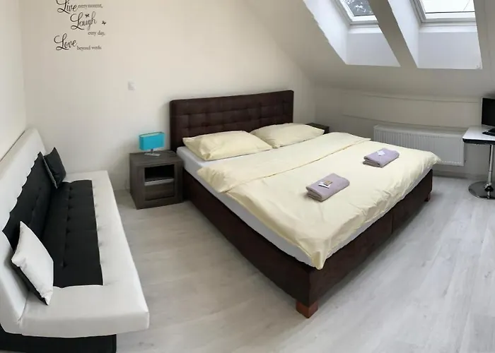 Stara Posta Hotel Zdiby